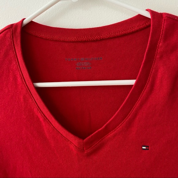TOMMY HILFIGER RED V NECK T SHIRT - Picture 3 of 5
